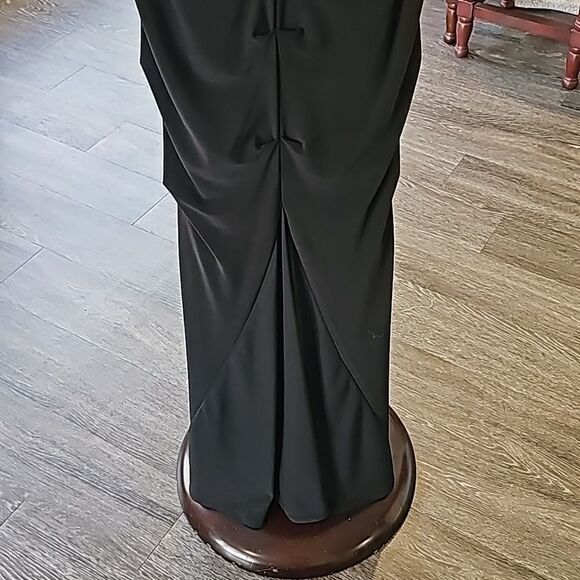 Cache Black Mermaid Maxi Dress with Embroidered Sleeves Size 0 - Picture 7 of 7